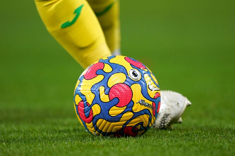 Fears of delay to £915m EFL settlement amid rift between elite clubs