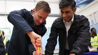 Jeremy Hunt may opt for income tax cuts, which Rishi Sunak campaigned on during his party leadership campaign last year