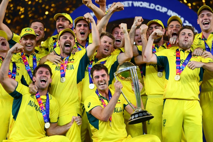 Brutal Australian masterclass turns India’s dream to dust
